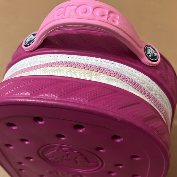 Crocs Mini Backpack - Picture 3 of 10